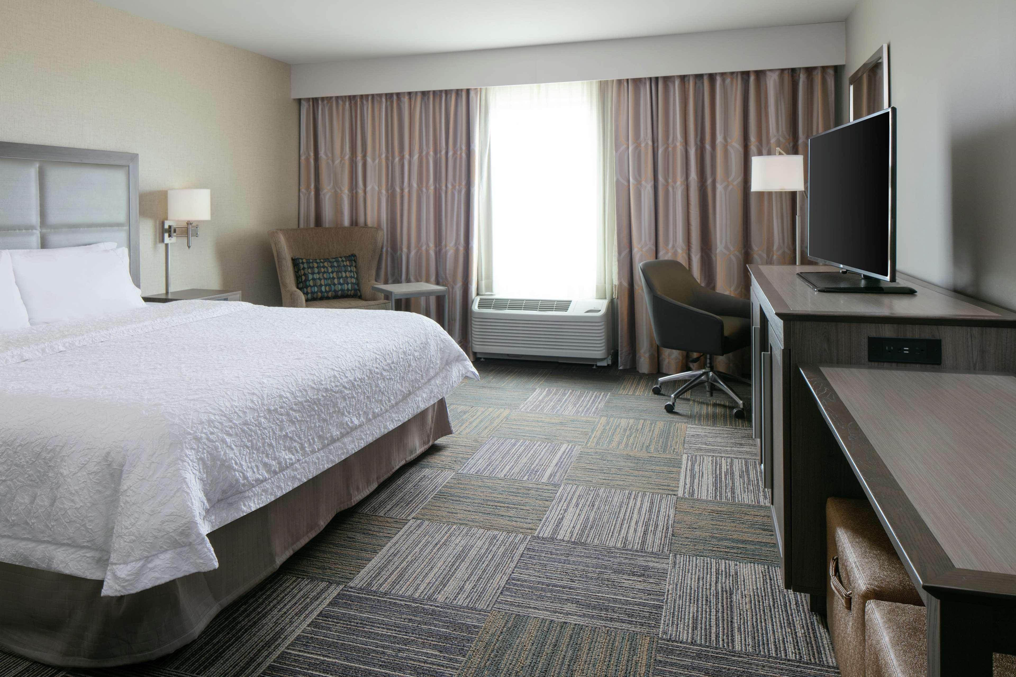 Hampton Inn & Suites-Hudson Wisconsin Exterior photo